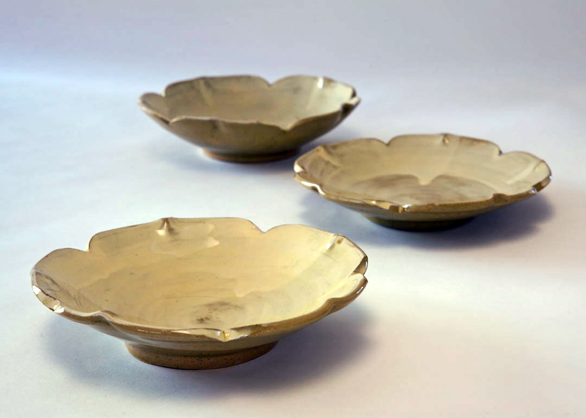 c.owen-petal-plates-lorez